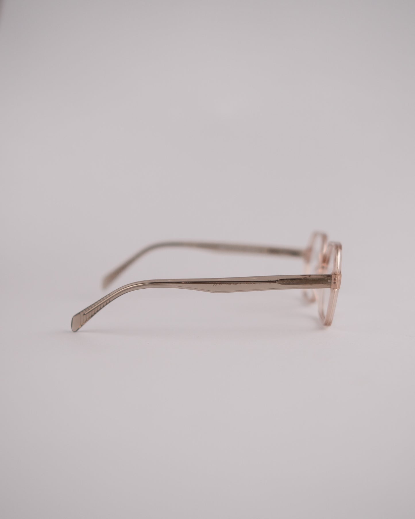 0083 Montura Acetato