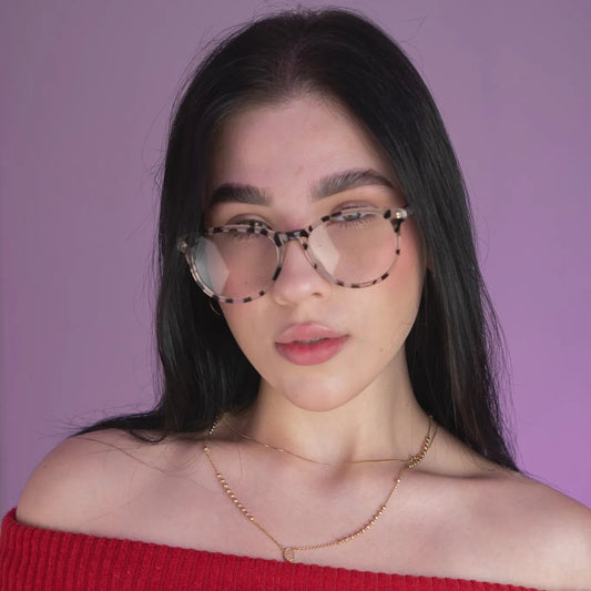 {{ file.title }} - MisGafas