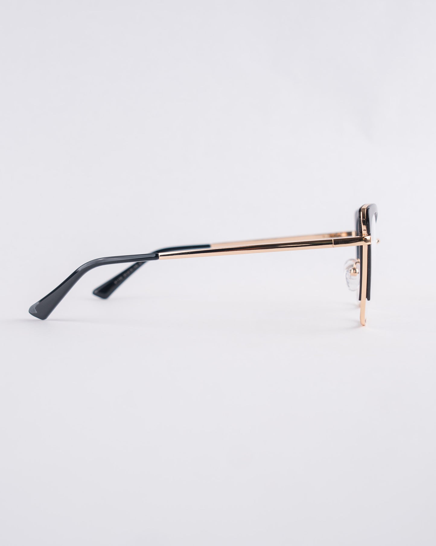 0049 Aros Opticos Metal